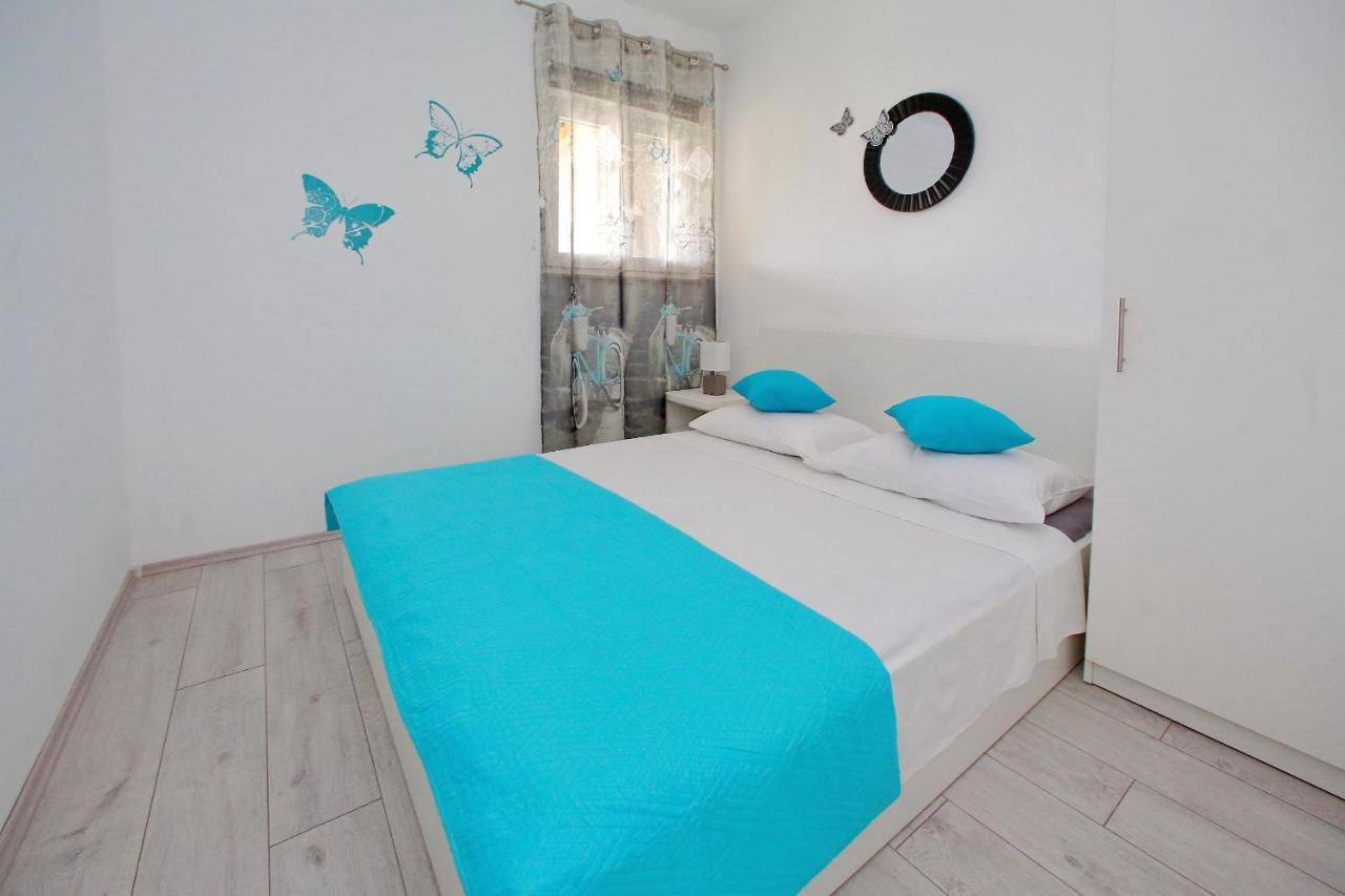 Apartments With A Parking Space Bibinje, Zadar - 14436 Exterior photo